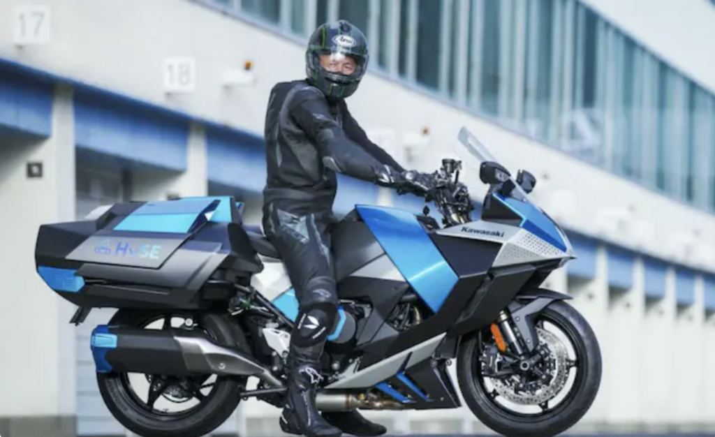 World's 1st Hydrogen Powered Motocycle Tested By Kawasaki 